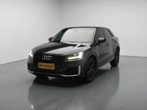 Audi Q2L 2020