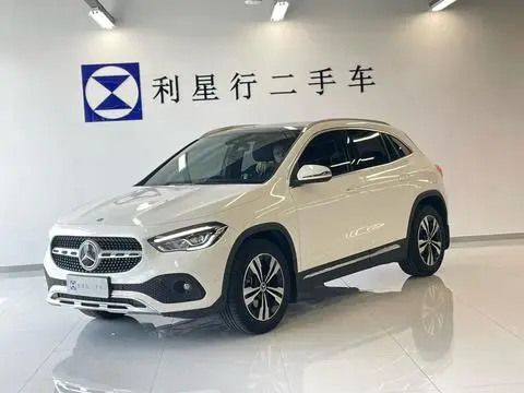 Mercedes-Benz GLA 2023