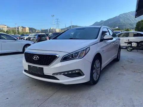 Hyundai 索纳塔九 2015