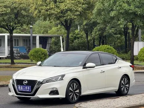 Nissan Teana 2021