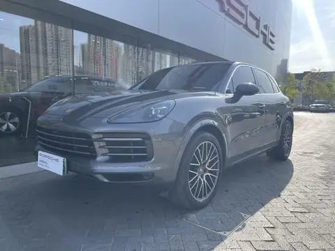 Porsche Cayenne E-Hybrid 2022