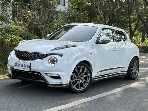 Infiniti ESQ 2014