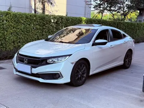 Honda Civic 2019 — фото 1