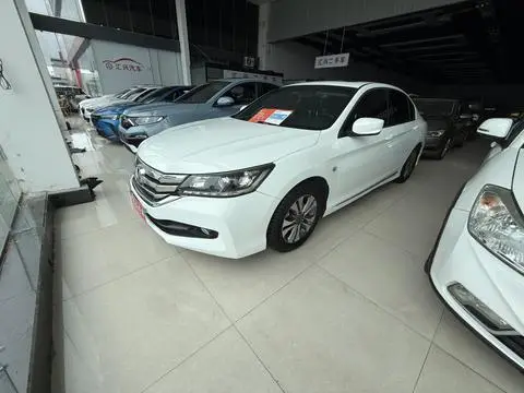 Honda Accord 2015 — фото 1