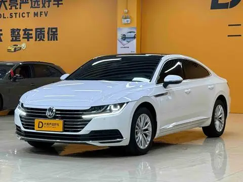 Volkswagen CC 2019 — фото 1