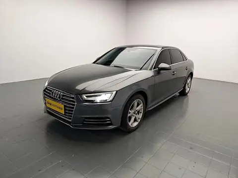 Audi A4L 2018