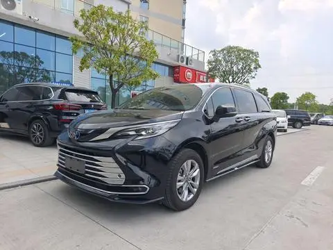 Toyota 赛那 2021