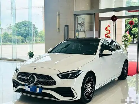 Mercedes-Benz C-Class 2022 — фото 1