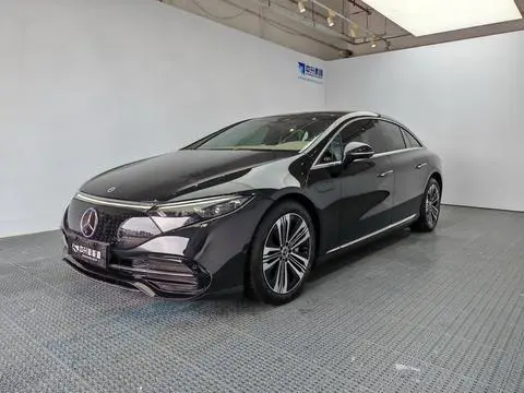 Mercedes-Benz EQS 2023