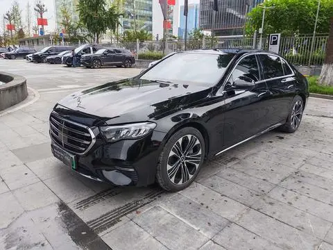 Mercedes-Benz E-Class PHEV 2024