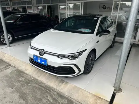 Volkswagen Golf 2024