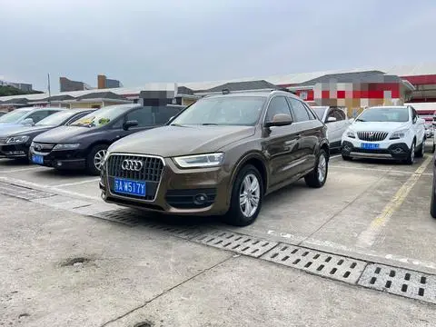 Audi Q3 2015 — фото 1