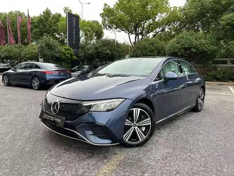Mercedes-Benz EQE 2025