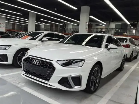 Audi A4L 2023