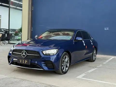 Mercedes-Benz E-Class 2022