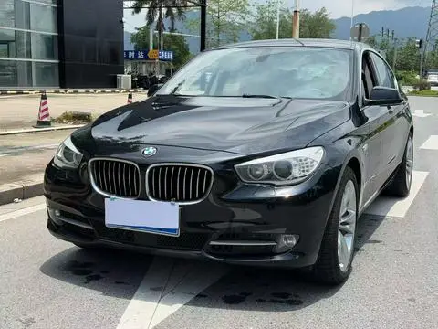 BMW 5 Series GT 2011