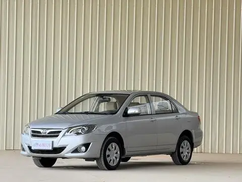 Toyota Corolla Altis 2013 — фото 1