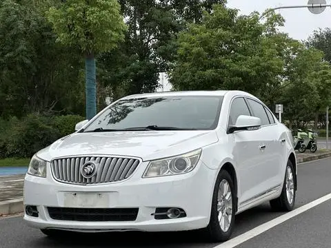 Buick 君越 2013