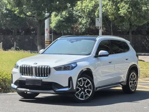 BMW X1 2023 — фото 1