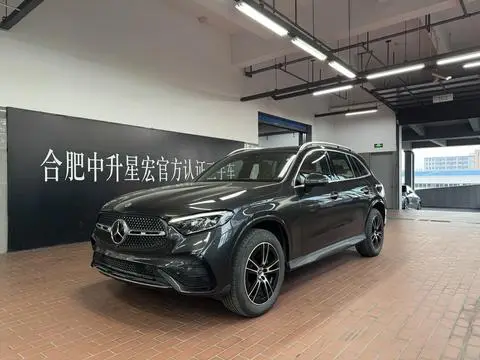 Mercedes-Benz GLC 2025