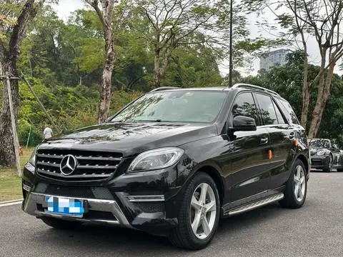Mercedes-Benz M-Class 2015