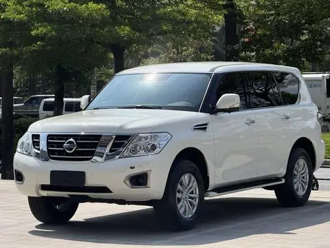 Nissan 途乐 2018 — фото 1