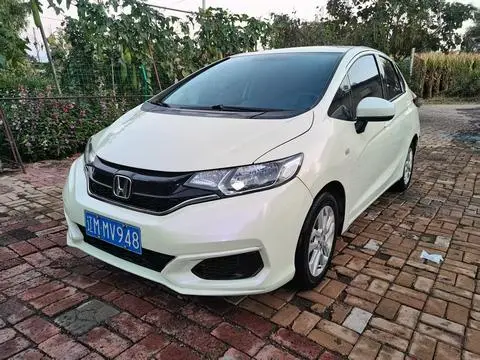 Honda Fit 2018 — фото 1