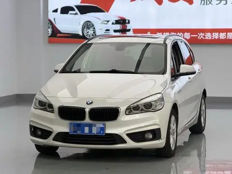BMW 2 Series 旅行车 2016
