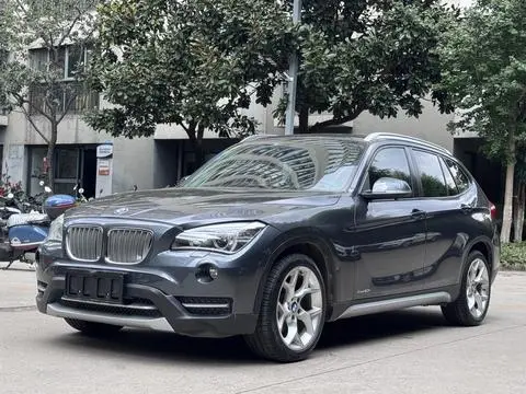 BMW X1 2013 — фото 1