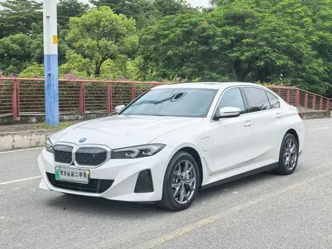 BMW i3 2023