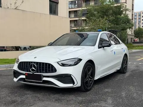 Mercedes-Benz C-Class 2024