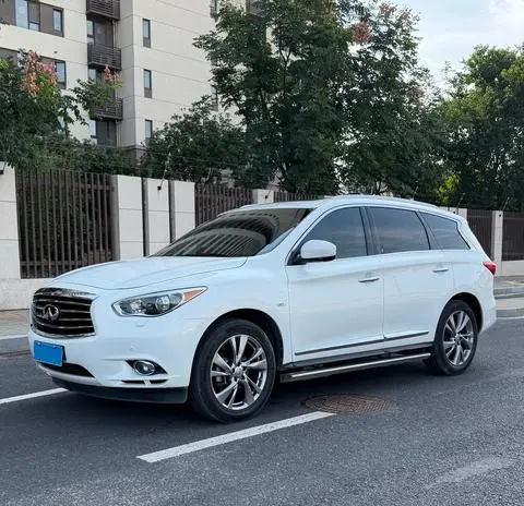 Infiniti JX 2013