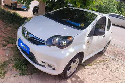 BYD F0 2015