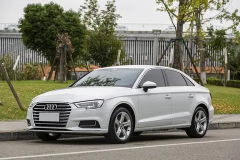 Audi A3 2020 — фото 1