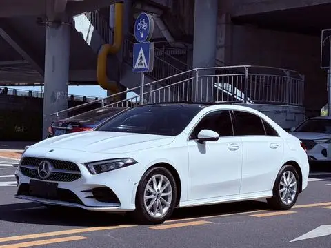 Mercedes-Benz A-Class 2019 — фото 1