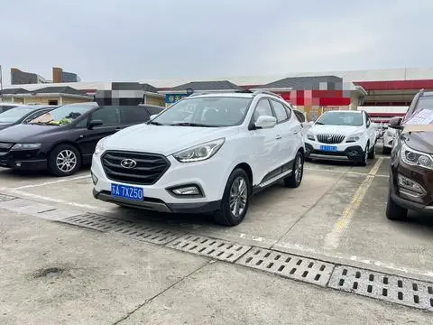 Hyundai ix35 2013 — фото 1