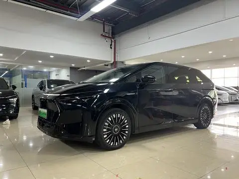 XPeng 小鹏X9 2026