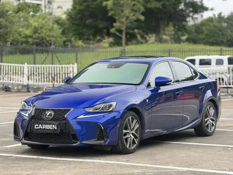 Lexus IS 2017