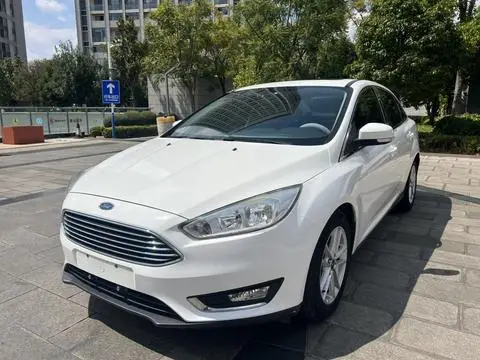Ford Focus 2017 — фото 1