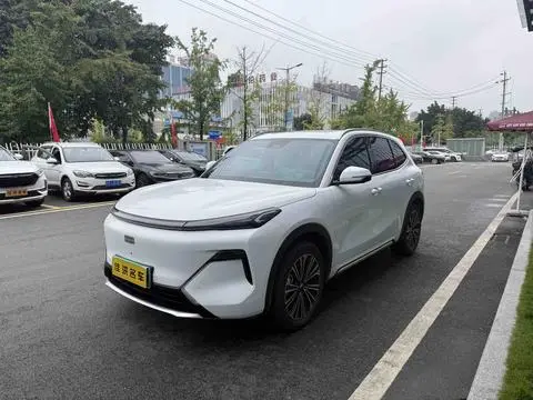 Geely 星舰7 EM-i 2025