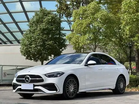 Mercedes-Benz C-Class 2024