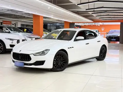 Maserati Ghibli 2018 — фото 1