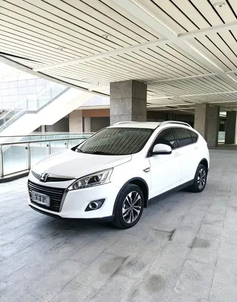 Luxgen 优6 SUV 2017