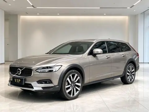 Volvo V90 2021