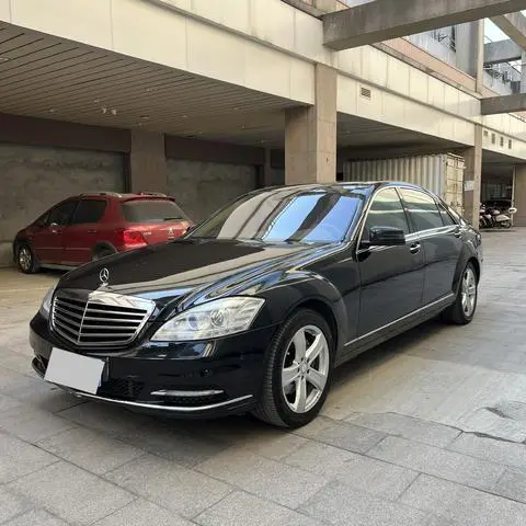 Mercedes-Benz S-Class 2010