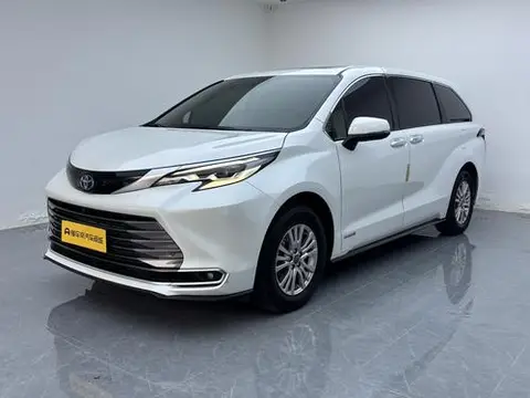 Toyota 赛那 2021