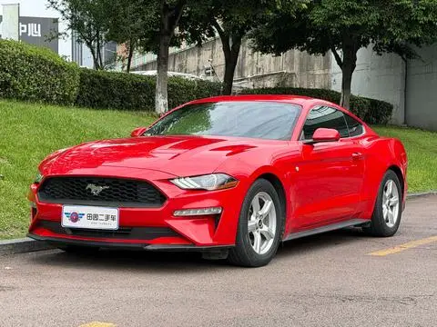 Ford Mustang 2018 — фото 1