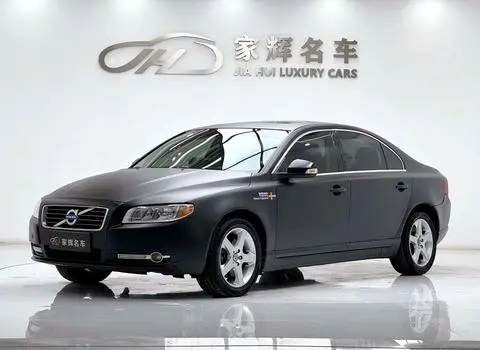 Volvo S80L 2010