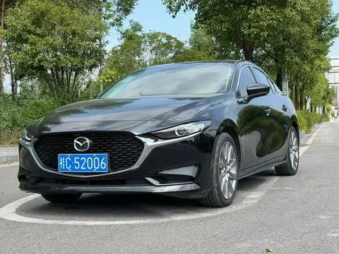Mazda 3 昂克赛拉 2021 — фото 1