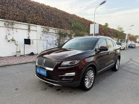 Lincoln MKC 2019